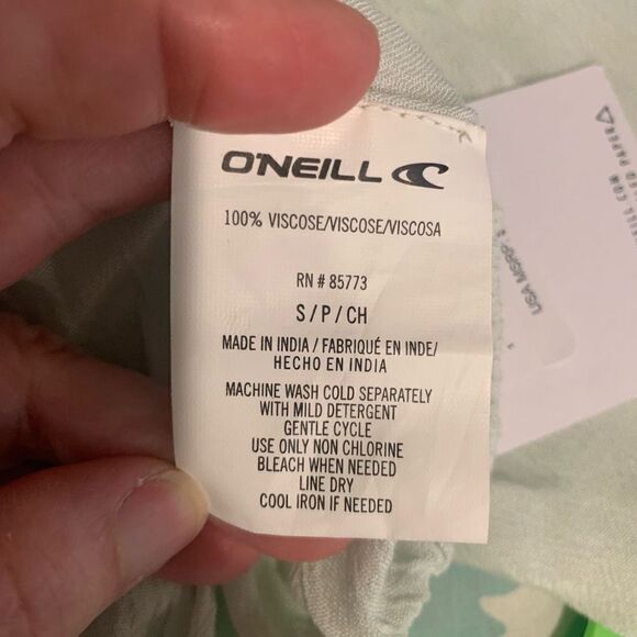 O'Neill Mallie Solid Long Sleeve Cropped Woven Gauze Blouse Top Size S New - Picture 9 of 10